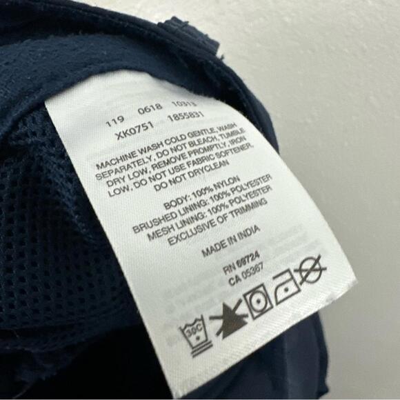 Columbia Women's Omni Shield Blue Capri Pants Size 6 - Picture 4 of 5